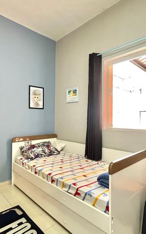 Casa à venda com 350m², 3 quartos e 2 vagas Casa à venda com 350m², 3 quartos e 2 vagasSuite 3