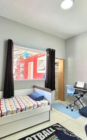 Casa à venda com 350m², 3 quartos e 2 vagas Casa à venda com 350m², 3 quartos e 2 vagasSuite 3