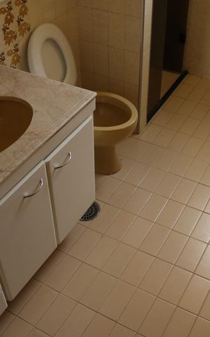 Apartamento à venda com 110m², 3 quartos e 2 vagasBanheiro 1