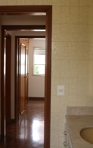 Apartamento à venda com 110m², 3 quartos e 2 vagasBanheiro 1