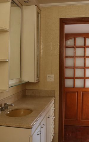Apartamento à venda com 110m², 3 quartos e 2 vagasBanheiro 2