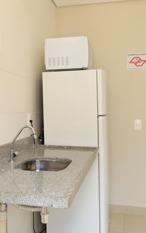 Apartamento à venda com 32m², 2 quartos e sem vagaÁrea comum - Salão de festas