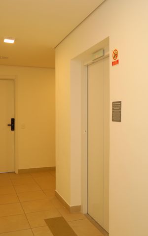 Apartamento à venda com 32m², 2 quartos e sem vagaÁrea comum - Saguão do andar