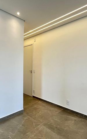 Apartamento à venda com 35m², 3 quartos e sem vaga Apartamento à venda com 35m², 3 quartos e sem vagaSala