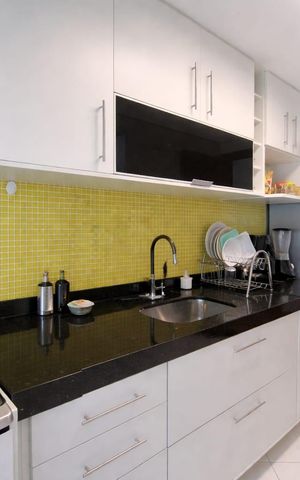Apartamento à venda com 75m², 3 quartos e 2 vagas Apartamento à venda com 75m², 3 quartos e 2 vagasCozinha