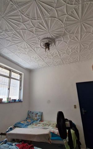 Casa à venda com 100m², 1 quarto e 2 vagas Casa à venda com 100m², 1 quarto e 2 vagasQuarto