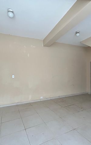 Casa à venda com 200m², 3 quartos e 2 vagas Casa à venda com 200m², 3 quartos e 2 vagasGaragem