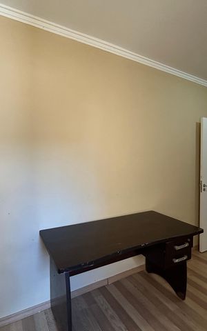 Casa à venda com 200m², 3 quartos e 2 vagas Casa à venda com 200m², 3 quartos e 2 vagasQuarto 1