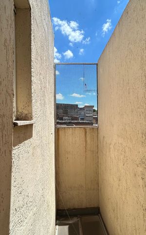 Casa à venda com 200m², 3 quartos e 2 vagas Casa à venda com 200m², 3 quartos e 2 vagasVista do Quarto 1