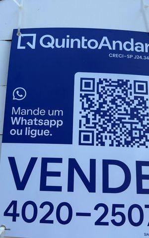 Casa à venda com 200m², 3 quartos e 2 vagas Casa à venda com 200m², 3 quartos e 2 vagasplaca