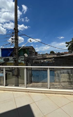 Casa à venda com 200m², 3 quartos e 2 vagas Casa à venda com 200m², 3 quartos e 2 vagasQuintal