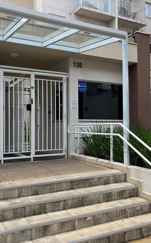 Apartamento à venda com 37m², 2 quartos e 1 vaga Apartamento à venda com 37m², 2 quartos e 1 vagaFachada do Prédio