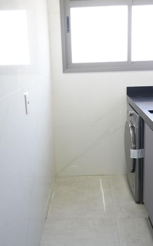 Apartamento à venda com 68m², 2 quartos e 1 vagaÁrea de Serviço