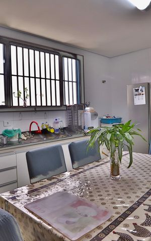 Casa à venda com 130m², 2 quartos e 1 vaga Casa à venda com 130m², 2 quartos e 1 vagaCozinha