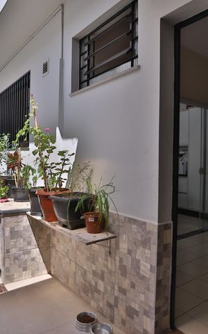 Casa à venda com 130m², 2 quartos e 1 vaga Casa à venda com 130m², 2 quartos e 1 vagaQuintal