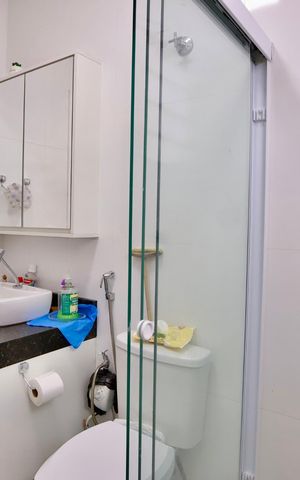 Casa à venda com 130m², 2 quartos e 1 vaga Casa à venda com 130m², 2 quartos e 1 vagaBanheiro