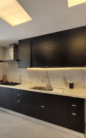Apartamento à venda com 220m², 3 quartos e 3 vagas