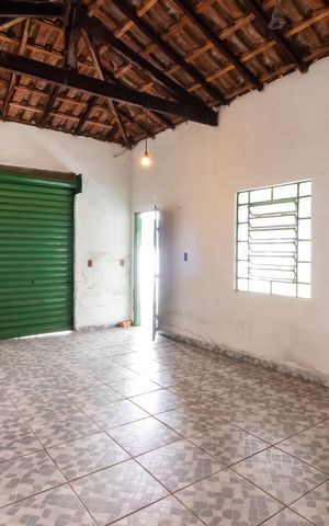 Casa à venda com 150m², 4 quartos e 4 vagasGaragem