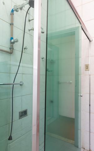 Casa à venda com 150m², 4 quartos e 4 vagasBanheiro  social