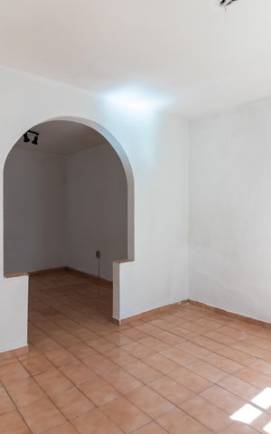 Casa à venda com 150m², 4 quartos e 4 vagasEdícula - Quarto