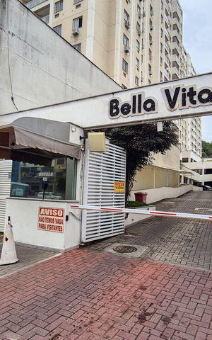 Apartamento à venda com 53m², 2 quartos e 1 vagaFrente do condomínio 