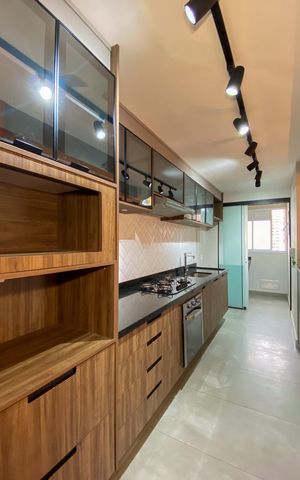 Apartamento à venda com 65m², 2 quartos e 1 vagaCozinha e Área de Serviço