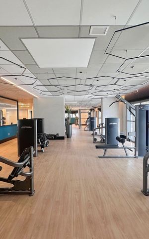 Studio para alugar com 32m², 0 quarto e 1 vaga Studio para alugar com 32m², 0 quarto e 1 vagaAcademia