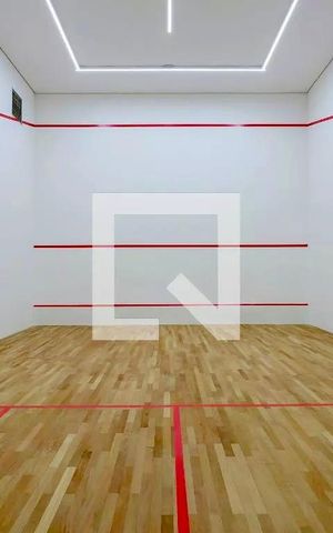 Studio para alugar com 32m², 0 quarto e 1 vaga Studio para alugar com 32m², 0 quarto e 1 vagaQuadra