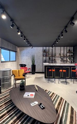 Studio para alugar com 32m², 0 quarto e 1 vaga Studio para alugar com 32m², 0 quarto e 1 vagaEspaço Homem