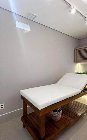 Studio para alugar com 32m², 0 quarto e 1 vaga Studio para alugar com 32m², 0 quarto e 1 vagaMassagem