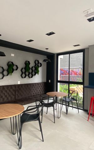 Apartamento para alugar com 39m², 2 quartos e sem vaga
