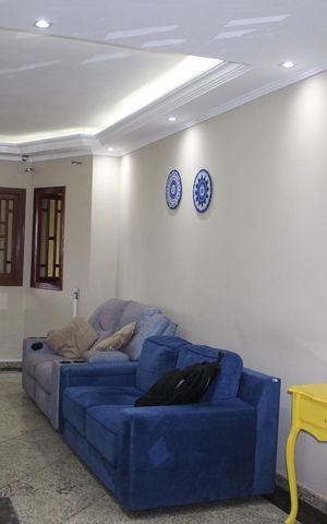 Casa à venda com 158m², 3 quartos e 2 vagasSala 