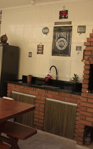 Casa à venda com 158m², 3 quartos e 2 vagasEspaço Gourmet