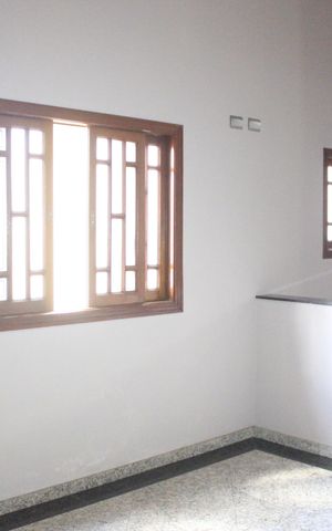 Casa à venda com 158m², 3 quartos e 2 vagasSótão
