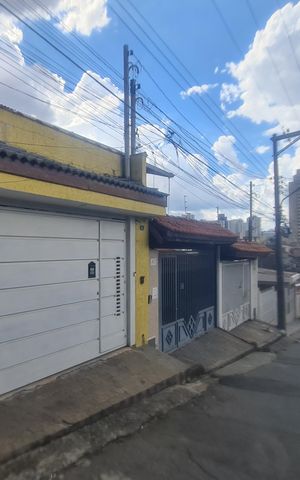 Casa à venda com 158m², 3 quartos e 2 vagas Casa à venda com 158m², 3 quartos e 2 vagasFachada do imóvel