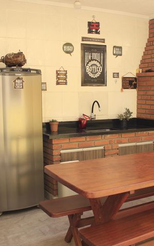 Casa à venda com 158m², 3 quartos e 2 vagasEspaço Gourmet