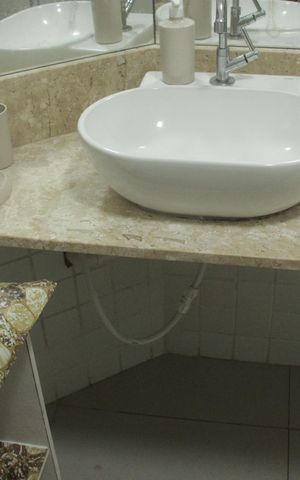 Apartamento para alugar com 116m², 3 quartos e sem vagaBanheiro