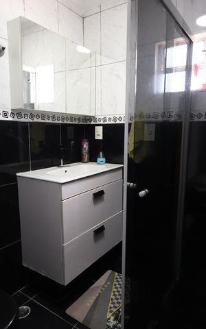 Apartamento à venda com 66m², 2 quartos e sem vagaBanheiro