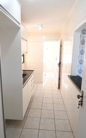 Apartamento à venda com 76m², 3 quartos e 2 vagasCozinha