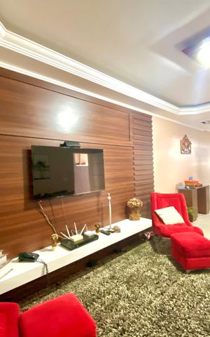 Casa à venda com 202m², 3 quartos e 4 vagas Casa à venda com 202m², 3 quartos e 4 vagasSala