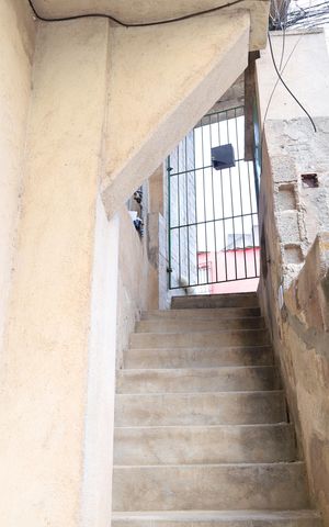 Casa para alugar com 80m², 2 quartos e sem vagaÁrea comum - Escadas