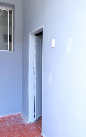 Casa para alugar com 80m², 2 quartos e sem vagaHall de entrada