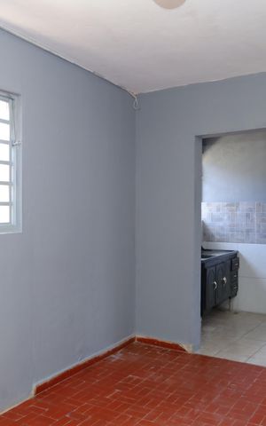 Casa para alugar com 80m², 2 quartos e sem vagaSala