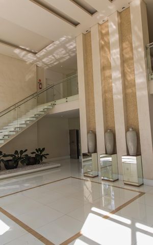 Apartamento à venda com 176m², 3 quartos e 3 vagasEntrada