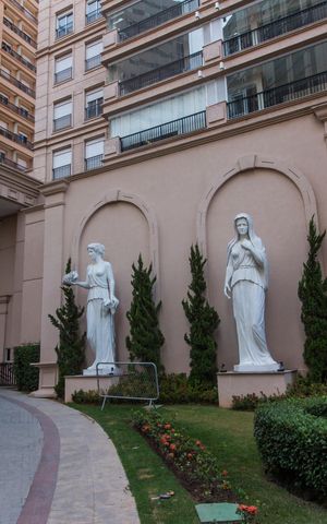 Apartamento à venda com 110m², 4 quartos e 2 vagasVista da Rua