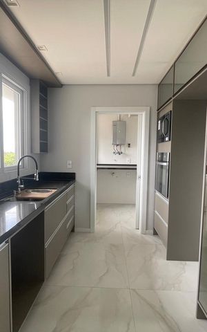 Apartamento à venda com 140m², 3 quartos e 2 vagasCozinha