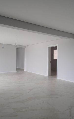Apartamento à venda com 240m², 3 quartos e 3 vagasSala