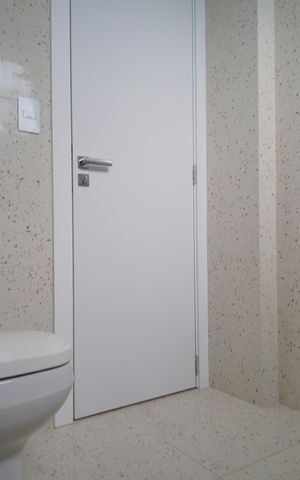 Apartamento à venda com 240m², 3 quartos e 3 vagasbanheiro da Suíte 2 e 3