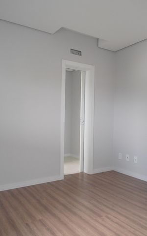Apartamento à venda com 240m², 3 quartos e 3 vagasSuíte 2