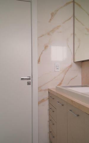 Apartamento à venda com 140m², 3 quartos e 2 vagasBanheiro da Suíte 1